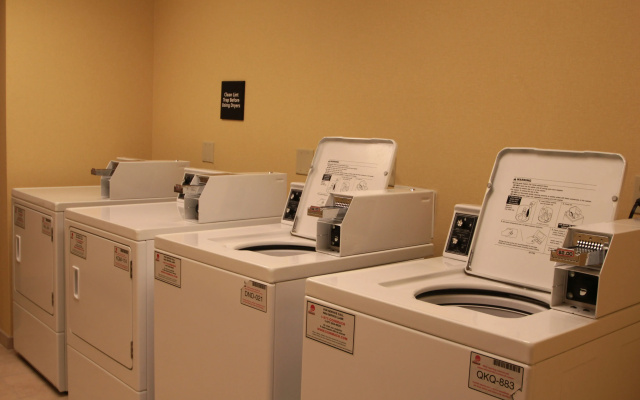 photo 2 of Hampton Inn Hampton-Newport News