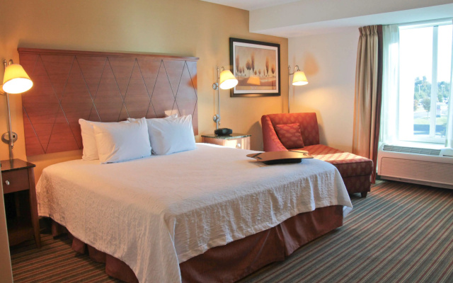 photo 3 of Hampton Inn Hampton-Newport News