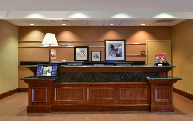 photo 2 of Hampton Inn Harrison
