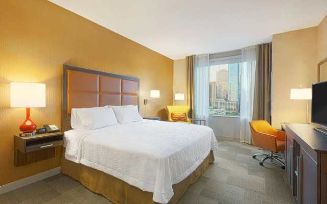 photo 4 of Hampton Inn Houston Downtown Convention Center