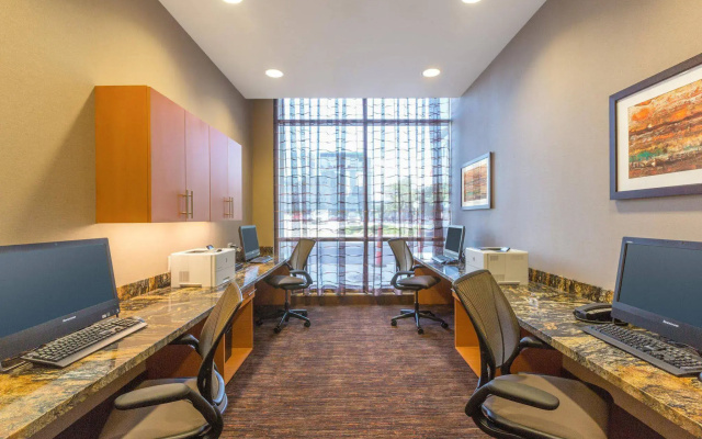 photo 5 of Hampton Inn Houston Downtown Convention Center