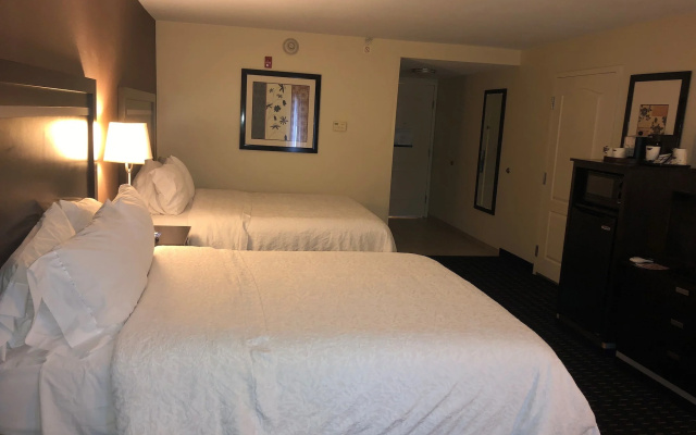 photo 3 of Hampton Inn Jericho - Westbury