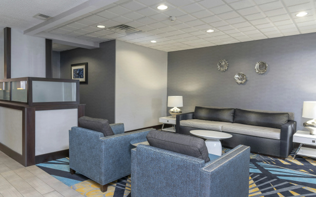 photo 3 of Hampton Inn Kent/Akron Area