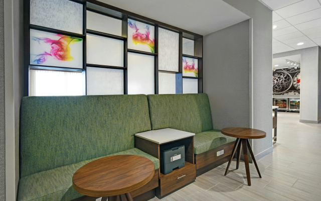 photo 3 of Hampton Inn Las Vegas Strip South, NV