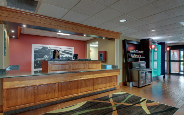 photo 2 of Hampton Inn Lebanon