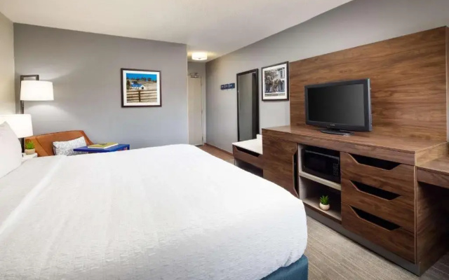 photo 4 of Hampton Inn Lexington South-Keeneland/Airport