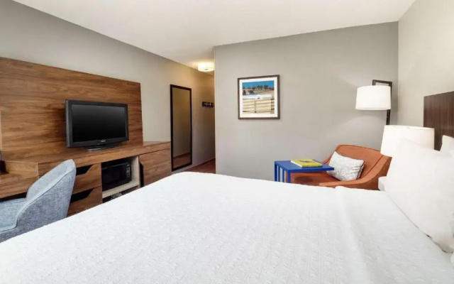 photo 5 of Hampton Inn Lexington South-Keeneland/Airport