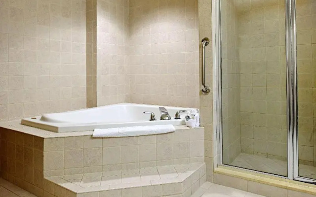 photo 5 of Hampton Inn Long Island/Islandia