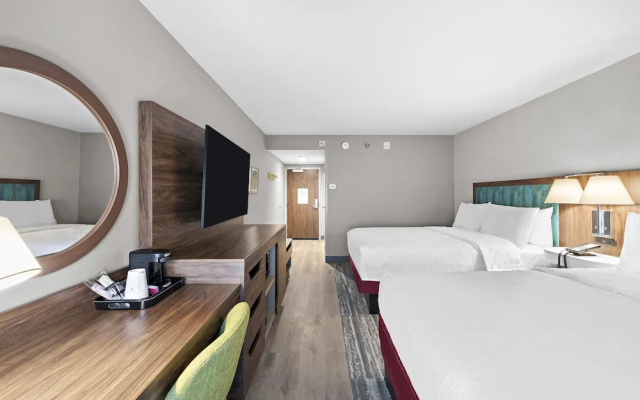 photo 5 of Hampton Inn Los Angeles International Airport