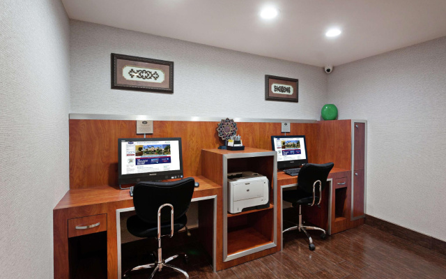 photo 4 of Hampton Inn Los Angeles/Arcadia/Pasadena