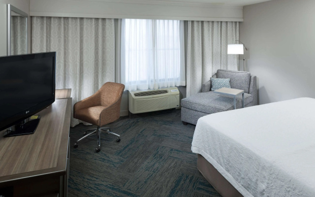 photo 5 of Hampton Inn Los Angeles-Orange County-Cypress