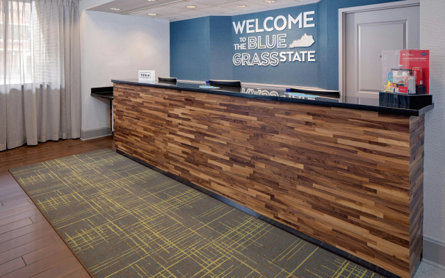 photo 2 of Hampton Inn Louisville Downtown