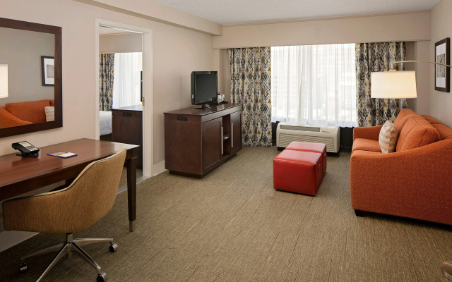 photo 5 of Hampton Inn Louisville Downtown