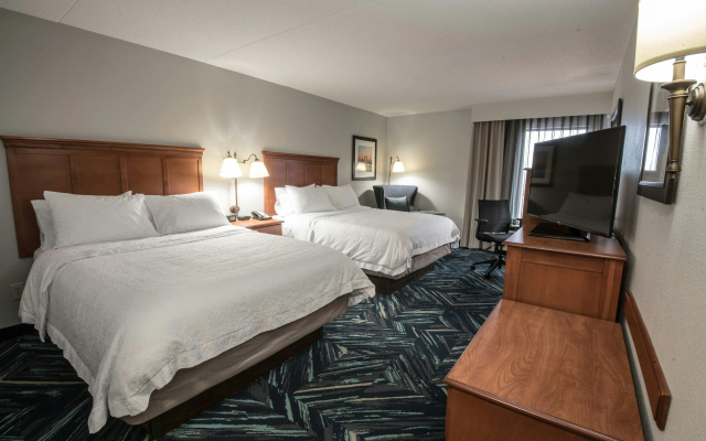 photo 4 of Hampton Inn Louisville-North/Clarksville