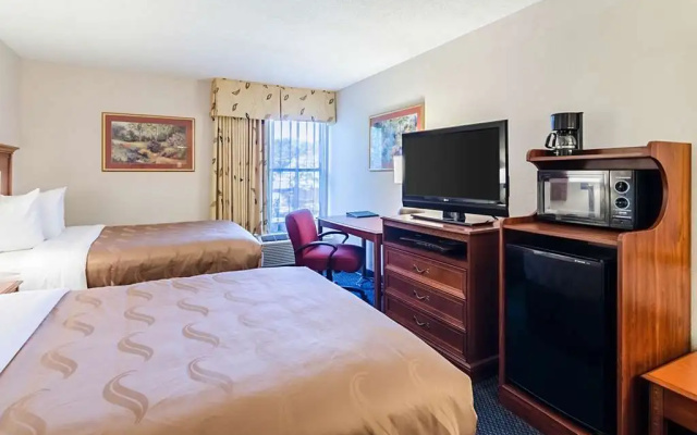 photo 3 of Hampton Inn