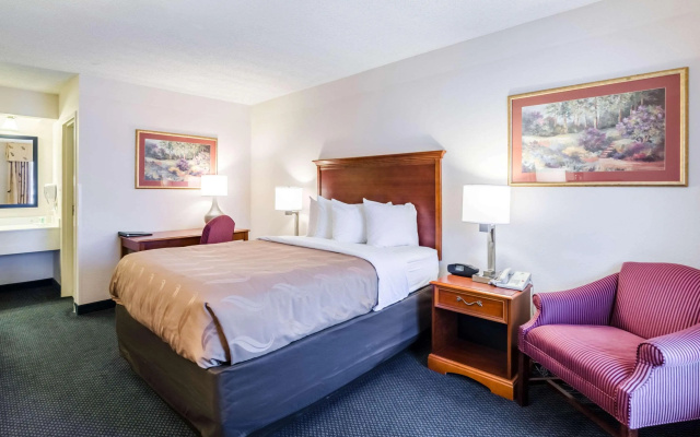 photo 4 of Quality Inn Lynchburg near University