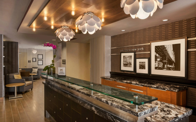 photo 2 of Hampton Inn Manhattan/Downtown-Financial District