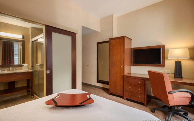 photo 5 of Hampton Inn Manhattan/Downtown-Financial District