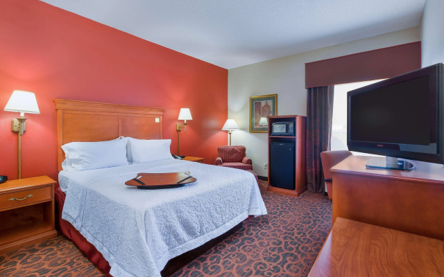 photo 4 of Hampton Inn Marion