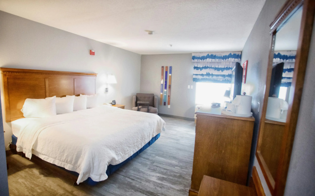 photo 5 of Hampton Inn Marion