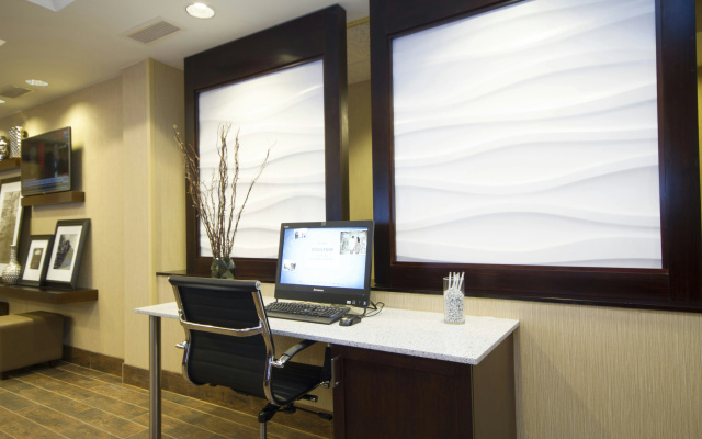 photo 4 of Hampton Inn Marshall