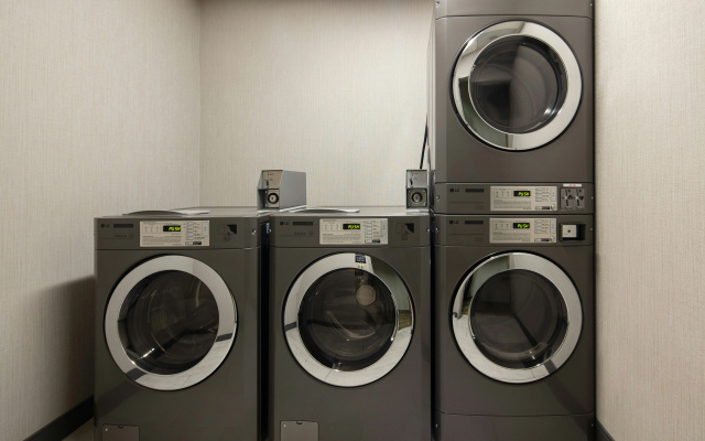 photo 4 of Hampton Inn Medford