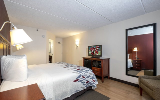 photo 3 of Red Roof Inn Meriden