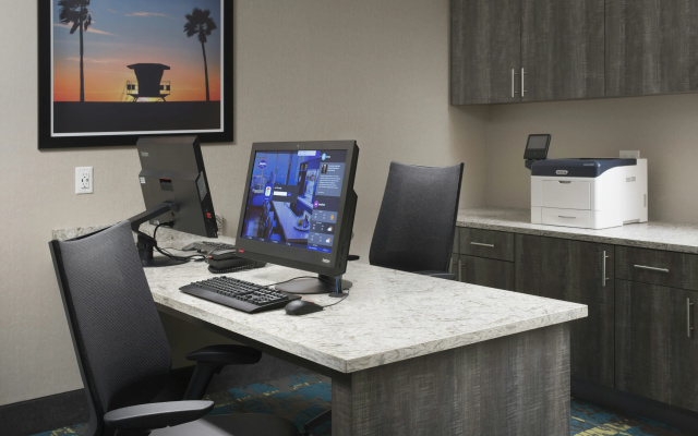 photo 3 of Hampton Inn Miami - Airport East, FL