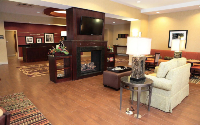 photo 2 of Hampton Inn Milan Tn
