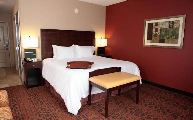 photo 3 of Hampton Inn Milan Tn