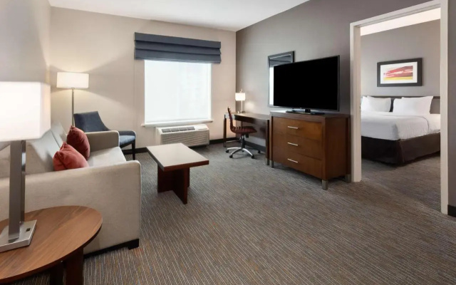 photo 3 of Hampton Inn Nashville Airport Century Place, TN