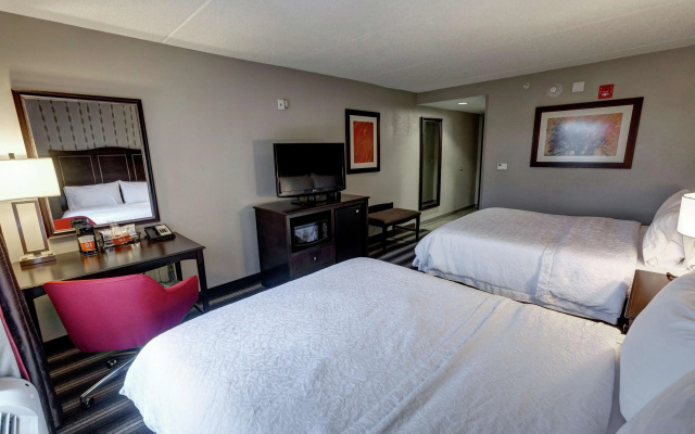 photo 3 of Hampton Inn Neptune/Wall