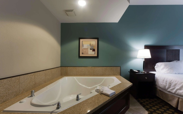 photo 3 of Hampton Inn North Brunswick / New Brunswick