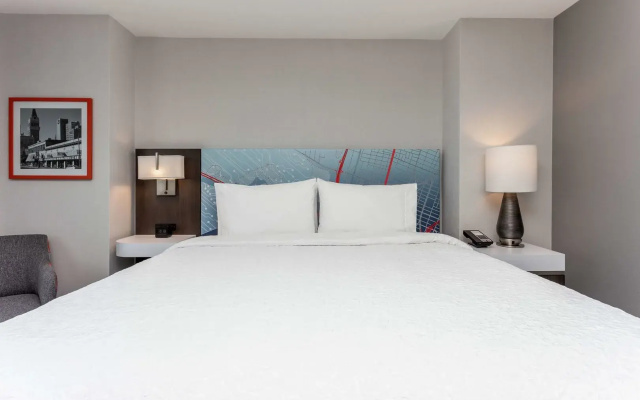 photo 3 of Hampton Inn Oakland Downtown-City Center