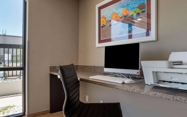 photo 3 of Best Western Plus Panama City Hotel