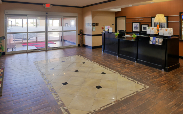 photo 2 of Hampton Inn Pecos