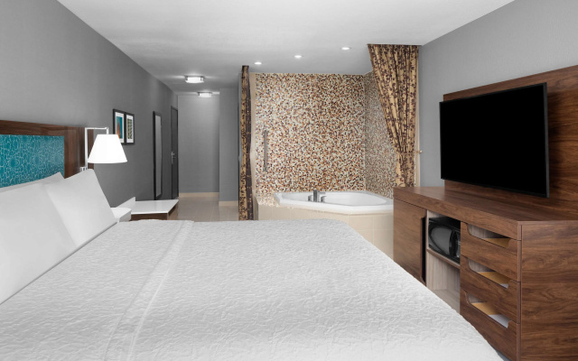 photo 5 of Hampton Inn Phoenix-Biltmore