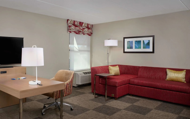 photo 5 of Hampton Inn & Suites Phoenix/Scottsdale on Shea Boulevard