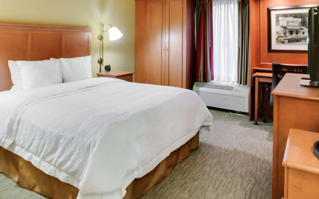 photo 2 of Pittsburgh Airport Inn and Suites