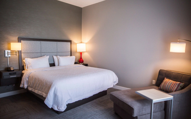 photo 4 of Hampton Inn Pontiac