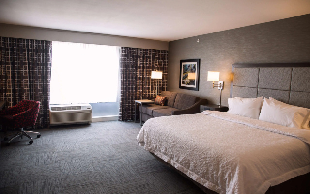 photo 5 of Hampton Inn Pontiac