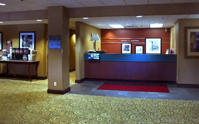 photo 2 of Hampton Inn Portland East