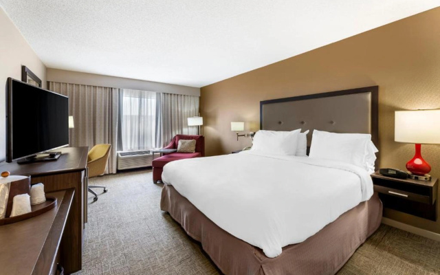 photo 3 of Comfort Inn, Cleveland South - Richfield