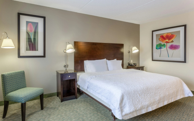photo 3 of Hampton Inn Richmond - South