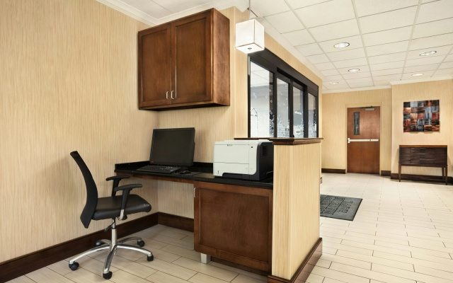 photo 3 of Hampton Inn by Hilton Richmond-North/Ashland