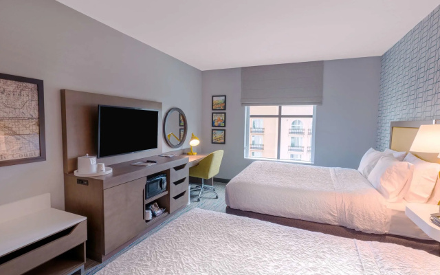 photo 5 of Hampton Inn Riverside Downtown