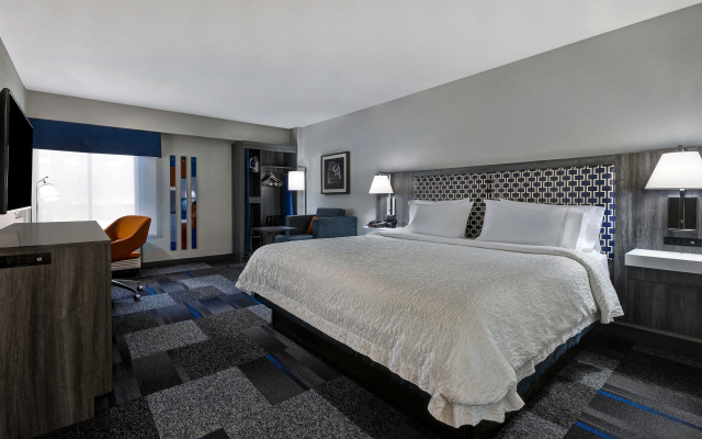 photo 5 of Hampton Inn San Antonio-Downtown (River Walk)