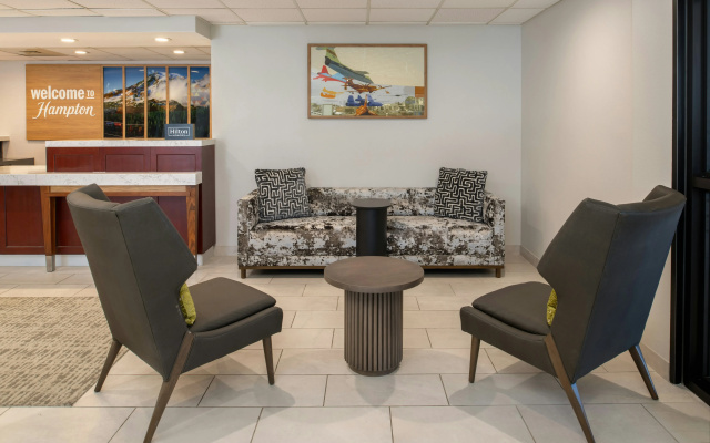 photo 2 of Hampton Inn Seattle/Southcenter