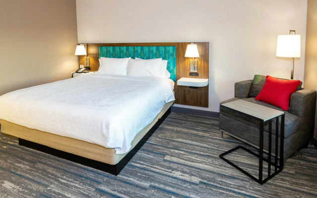 photo 5 of Hampton Inn Selma, Ca