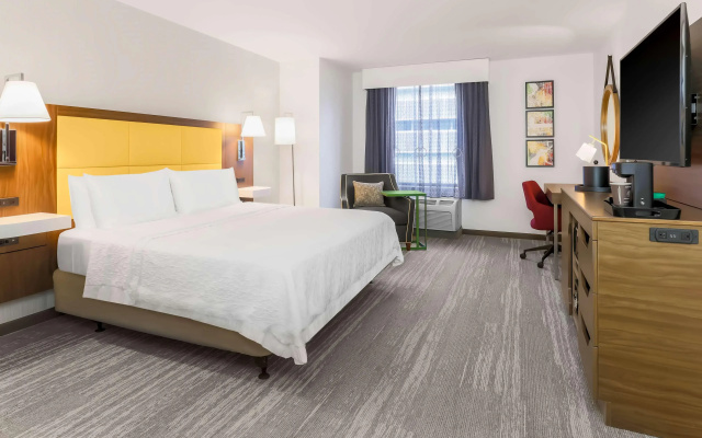 photo 4 of Hampton Inn Silver Spring